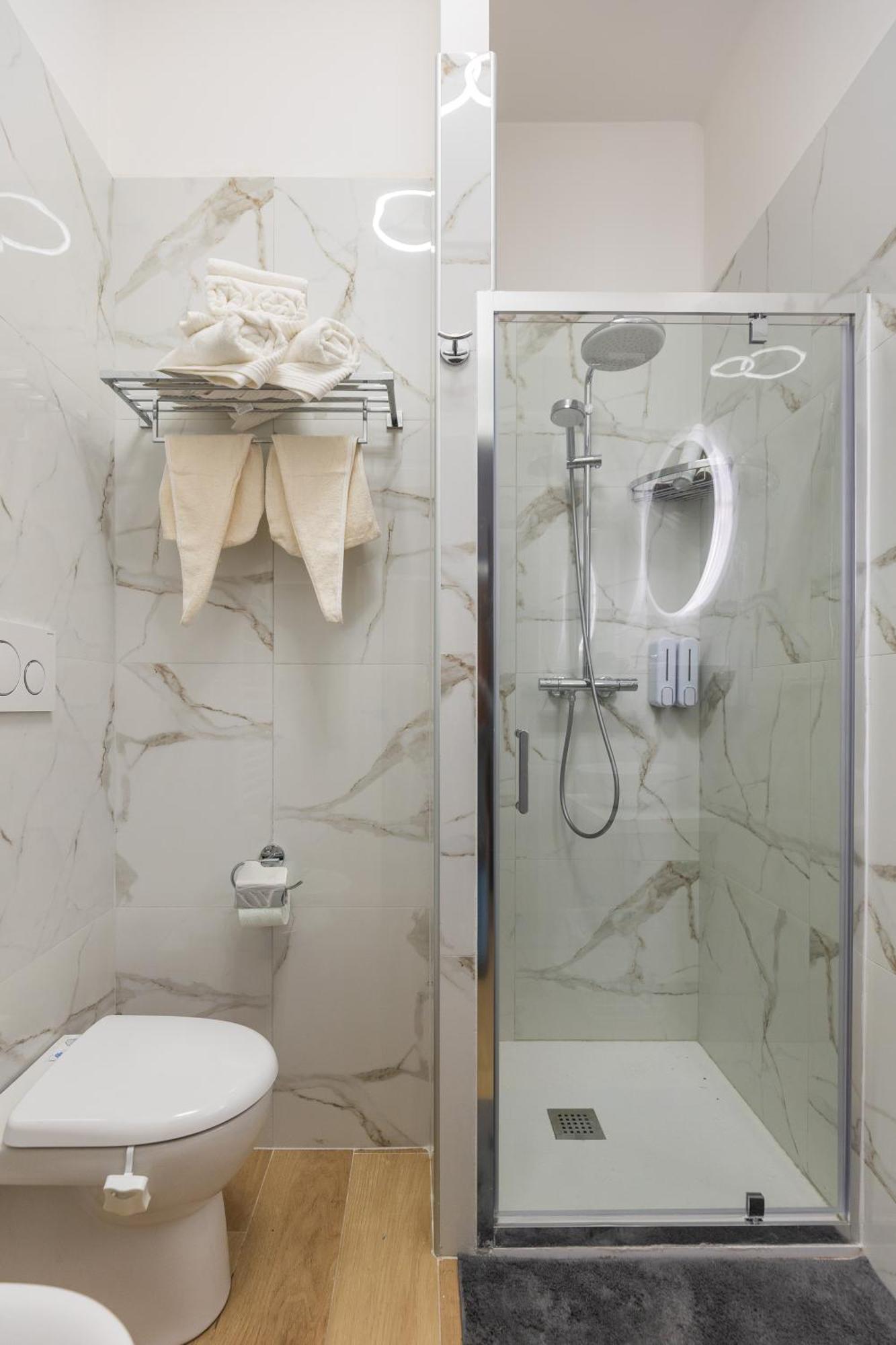 Ferienwohnung La Dimora Degli Asinelli Bologna Exterior foto